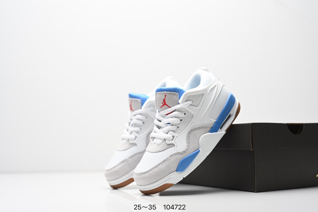 图片[9]-童鞋Air Jordan AJ4 RM 重制版低帮复古篮球鞋 实拍首发 采用了低帮的设计 并保留了众多AJ4的经典元素 鞋身以皮革 麂皮材质拼接打造 AJ4经典的TPU材质延伸至后跟 增强鞋款稳定性 而鞋身侧面的网格设计则被取消 尾部的NIKE AIR标志也得到保留 并同时带有飞人logo 中底部分同样搭载了可视AIR气垫 鞋底采用米白色中底和外底呈现 为整个设计收尾 货号： FQ7940 300CF 尺码：25～35-选品中心