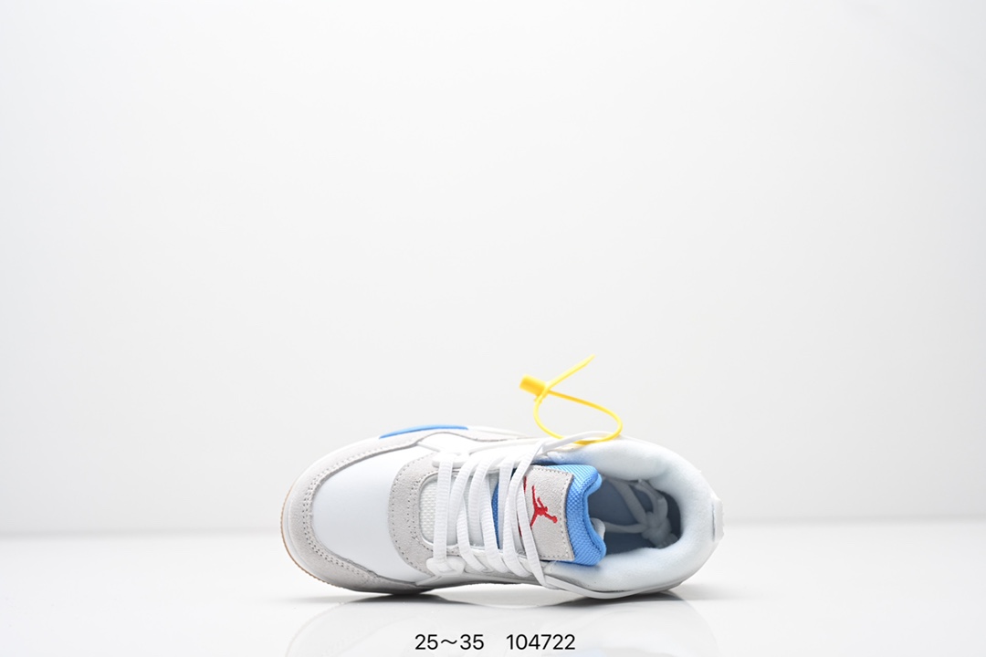 图片[4]-童鞋Air Jordan AJ4 RM 重制版低帮复古篮球鞋 实拍首发 采用了低帮的设计 并保留了众多AJ4的经典元素 鞋身以皮革 麂皮材质拼接打造 AJ4经典的TPU材质延伸至后跟 增强鞋款稳定性 而鞋身侧面的网格设计则被取消 尾部的NIKE AIR标志也得到保留 并同时带有飞人logo 中底部分同样搭载了可视AIR气垫 鞋底采用米白色中底和外底呈现 为整个设计收尾 货号： FQ7940 300CF 尺码：25～35-选品中心