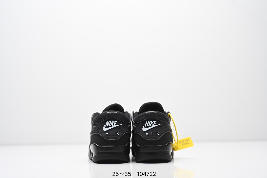 图片[7]-童鞋Air Jordan AJ4 RM 重制版低帮复古篮球鞋 实拍首发 采用了低帮的设计 并保留了众多AJ4的经典元素 鞋身以皮革 麂皮材质拼接打造 AJ4经典的TPU材质延伸至后跟 增强鞋款稳定性 而鞋身侧面的网格设计则被取消 尾部的NIKE AIR标志也得到保留 并同时带有飞人logo 中底部分同样搭载了可视AIR气垫 鞋底采用米白色中底和外底呈现 为整个设计收尾 货号： FQ7940 300CF 尺码：25～35-选品中心