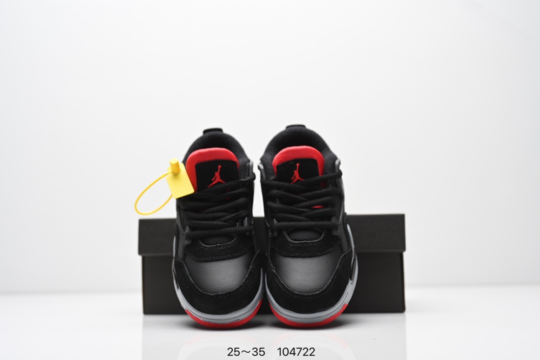 图片[8]-童鞋Air Jordan AJ4 RM 重制版低帮复古篮球鞋 实拍首发 采用了低帮的设计 并保留了众多AJ4的经典元素 鞋身以皮革 麂皮材质拼接打造 AJ4经典的TPU材质延伸至后跟 增强鞋款稳定性 而鞋身侧面的网格设计则被取消 尾部的NIKE AIR标志也得到保留 并同时带有飞人logo 中底部分同样搭载了可视AIR气垫 鞋底采用米白色中底和外底呈现 为整个设计收尾 货号： FQ7940 300CF 尺码：25～35-选品中心
