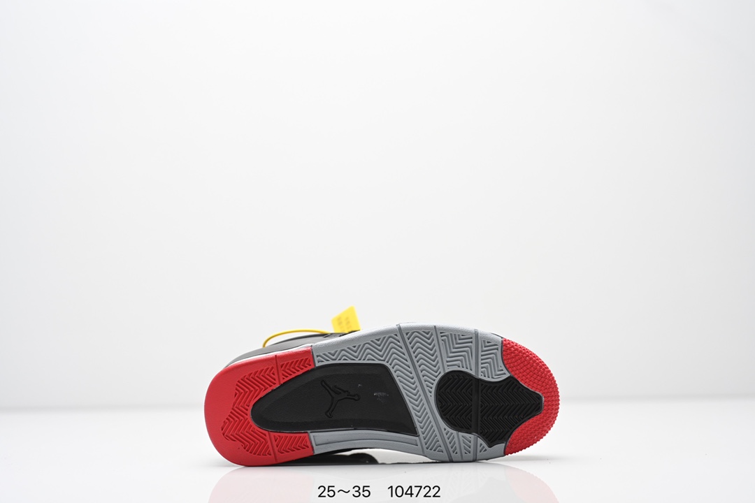 图片[6]-童鞋Air Jordan AJ4 RM 重制版低帮复古篮球鞋 实拍首发 采用了低帮的设计 并保留了众多AJ4的经典元素 鞋身以皮革 麂皮材质拼接打造 AJ4经典的TPU材质延伸至后跟 增强鞋款稳定性 而鞋身侧面的网格设计则被取消 尾部的NIKE AIR标志也得到保留 并同时带有飞人logo 中底部分同样搭载了可视AIR气垫 鞋底采用米白色中底和外底呈现 为整个设计收尾 货号： FQ7940 300CF 尺码：25～35-选品中心