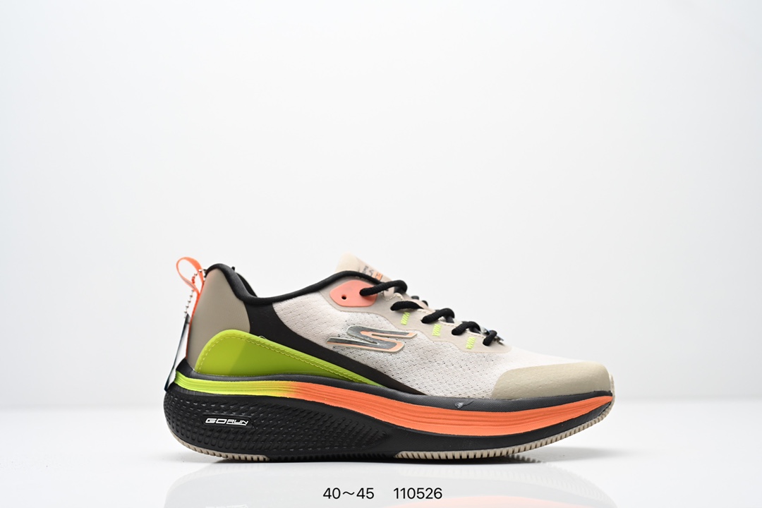 集合💰170
【新款🔥】Skechers/斯凯奇 男士运动跑步鞋 老爹鞋 Stamina 网面透气 轻便防滑 减震舒适 耐磨 复古 时尚 拼接 休闲 厚底增高运动鞋舒适百搭不累脚！采用记忆泡沫技术，为双脚提供良好的缓震和支撑，适应不同脚型，提升穿着舒适度。采用透气材料，保持脚部干爽，避免汗湿。鞋底设计防滑耐磨，适合多种地面，增强稳定性。高回弹鞋垫，增强能量反馈，提升运动表现。鞋身轻盈，减少行走和运动时的负担，让双脚更加轻松自如。涵盖休闲、运动、时尚等多种风格，适合不同场合和需求。
货号：220851/WMLT
尺码:  40-45
编码:  110526
