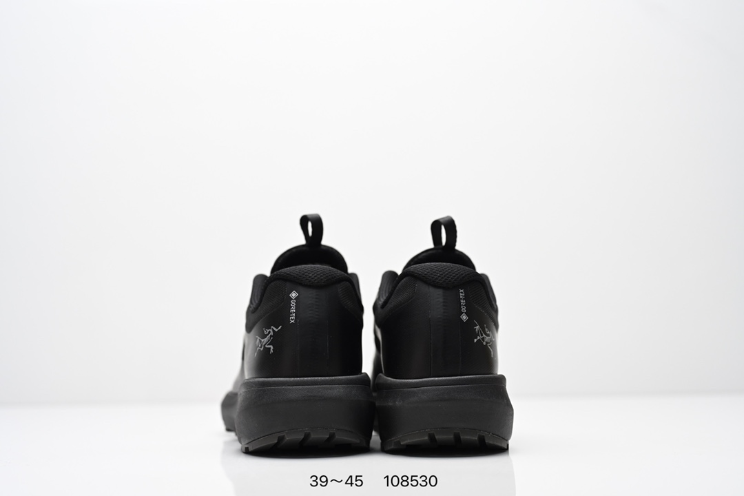 💰190
K L始祖鸟norvanld3gore-tex 覆盖防水男子越野跑鞋 官方同步上架适合技术路线单日徒步穿着 aeriosflgtx鞋受到长途野外跑步鞋的启发 适合在变化的地形上进行快速轻快的徒步旅行穿着,舒适而有支撑性,使您充满信心。该设计与脚部融为一体,可最大限度地减少摩擦,gore-tex保护膜可防水,采用gore隐形适体(invisiblefit)技术,更轻薄舒适。敏捷、稳定和技术路线上的自信源于vibram® megagrip外底、压缩eva内底以及一体的tpu。重量约:275g技术特点防水透气轻量耐磨鞋子鞋外底结构vibram®megagripM橡胶化合材料耐用柔软鞋子结构tpu鞋头可防磨损压缩eva泡沫内底以及一体的tpu铁芯提高了灵活性和稳定性,使您充满信心鞋子衬垫结构4mm厚ortholiteM3d模制插片材料gore-tex薄膜tpu高耐磨保护膜cordura®网眼布ZL
尺码:39~45
ID:108530