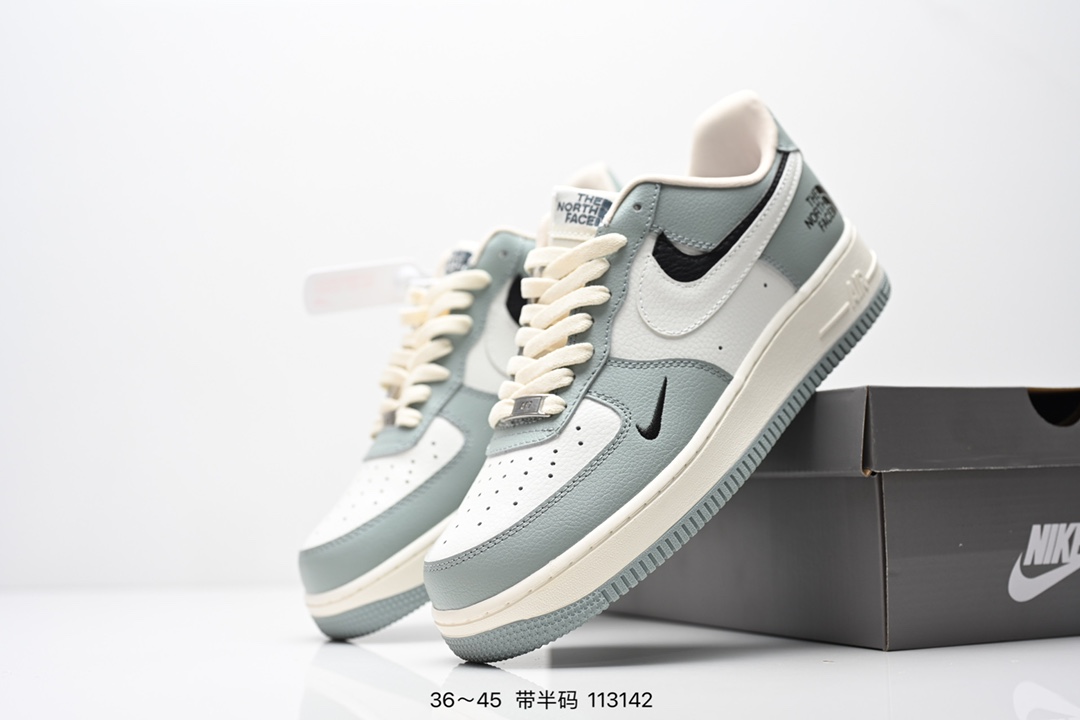 💰250
Nike Air Force 1 Low 07
原楦头原纸板 打造纯正低帮空军版型
专注外贸渠道 全掌内置蜂窝气垫 
原盒配件 原厂中底钢印、拉帮完美 
官方货号:ZH0316-016
Size:36 36.5 37.5 38 38.5 39 40 40.5 41 42 42.5 43 44 45
ID:113142