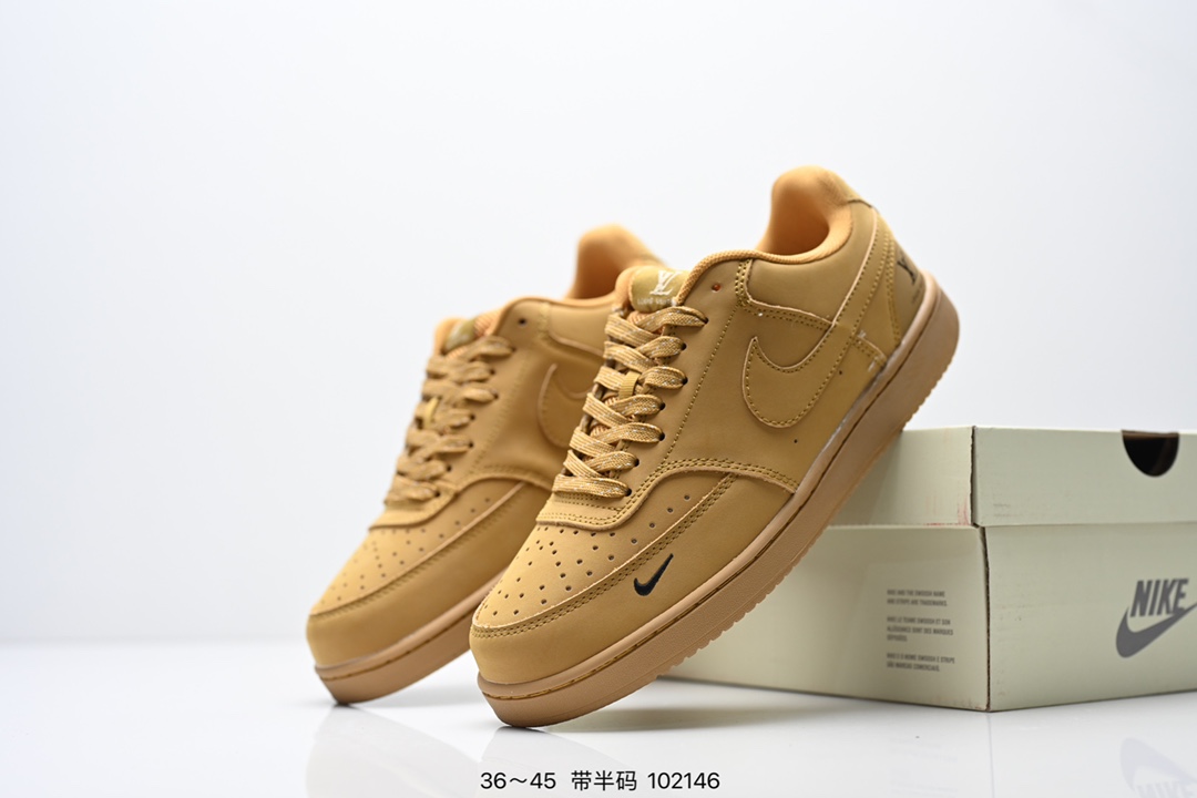 💰270
耐克AIR JORDAN 1 LOW低帮百搭休闲运动板鞋。柔软、弹性十足的缓震性能和出色的中底设计，横跨复古与现代的外型结合，造就出风靡全球三十多年的Force 1。
货号：YX5066 368
尺码：如图所示
编码：102146