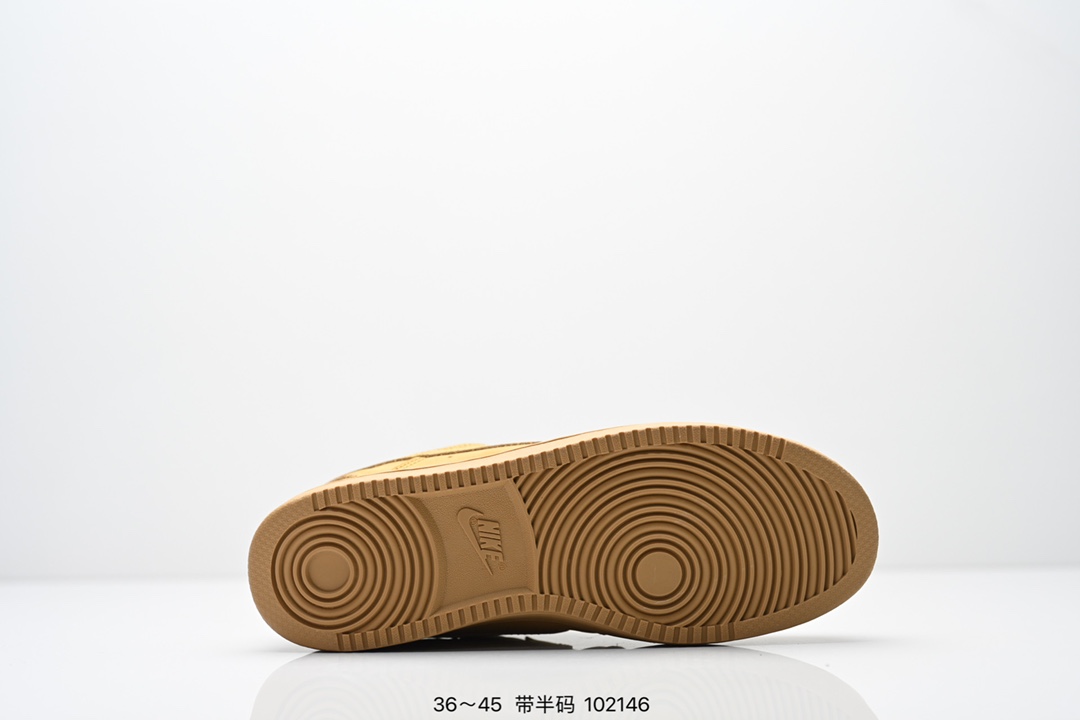 💰270
耐克AIR JORDAN 1 LOW低帮百搭休闲运动板鞋。柔软、弹性十足的缓震性能和出色的中底设计，横跨复古与现代的外型结合，造就出风靡全球三十多年的Force 1。
货号：YX5066 368
尺码：如图所示
编码：102146