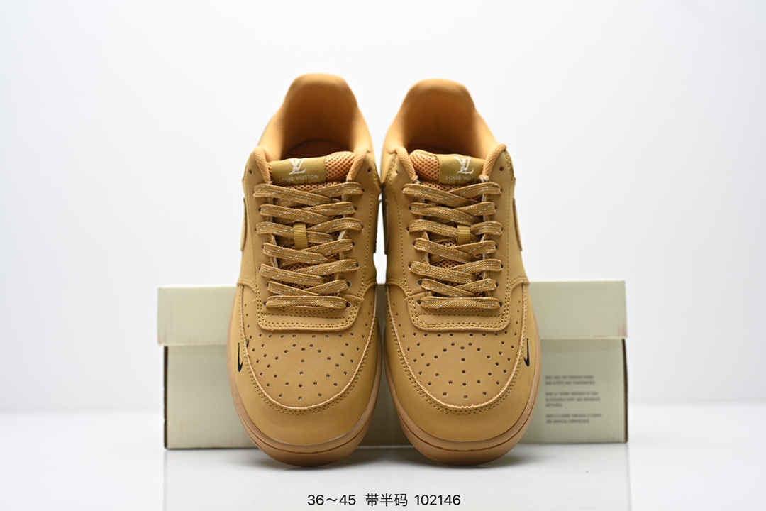 💰270
耐克AIR JORDAN 1 LOW低帮百搭休闲运动板鞋。柔软、弹性十足的缓震性能和出色的中底设计，横跨复古与现代的外型结合，造就出风靡全球三十多年的Force 1。
货号：YX5066 368
尺码：如图所示
编码：102146
