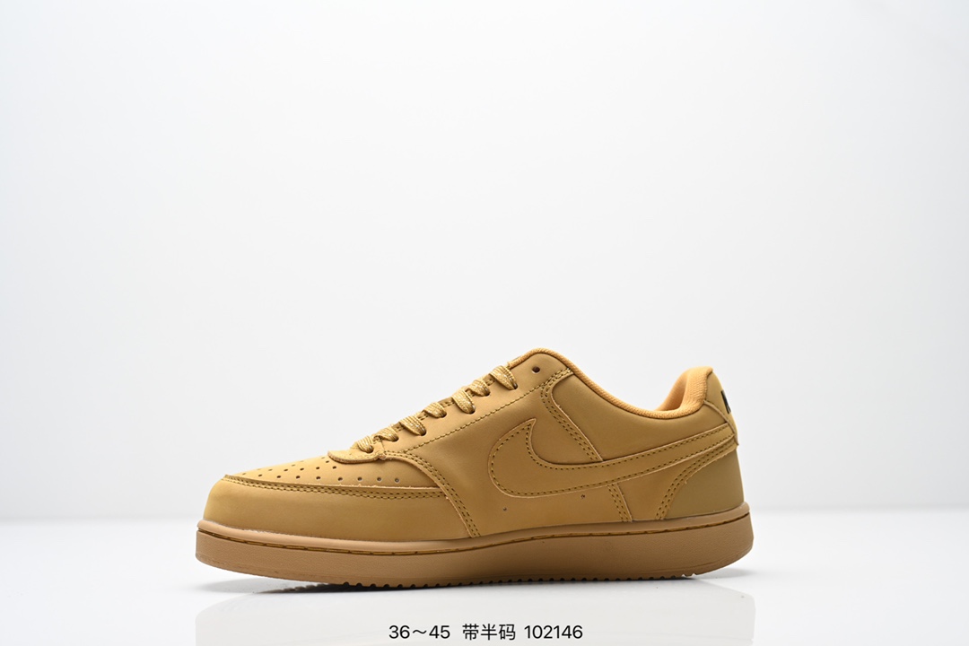 💰270
耐克AIR JORDAN 1 LOW低帮百搭休闲运动板鞋。柔软、弹性十足的缓震性能和出色的中底设计，横跨复古与现代的外型结合，造就出风靡全球三十多年的Force 1。
货号：YX5066 368
尺码：如图所示
编码：102146