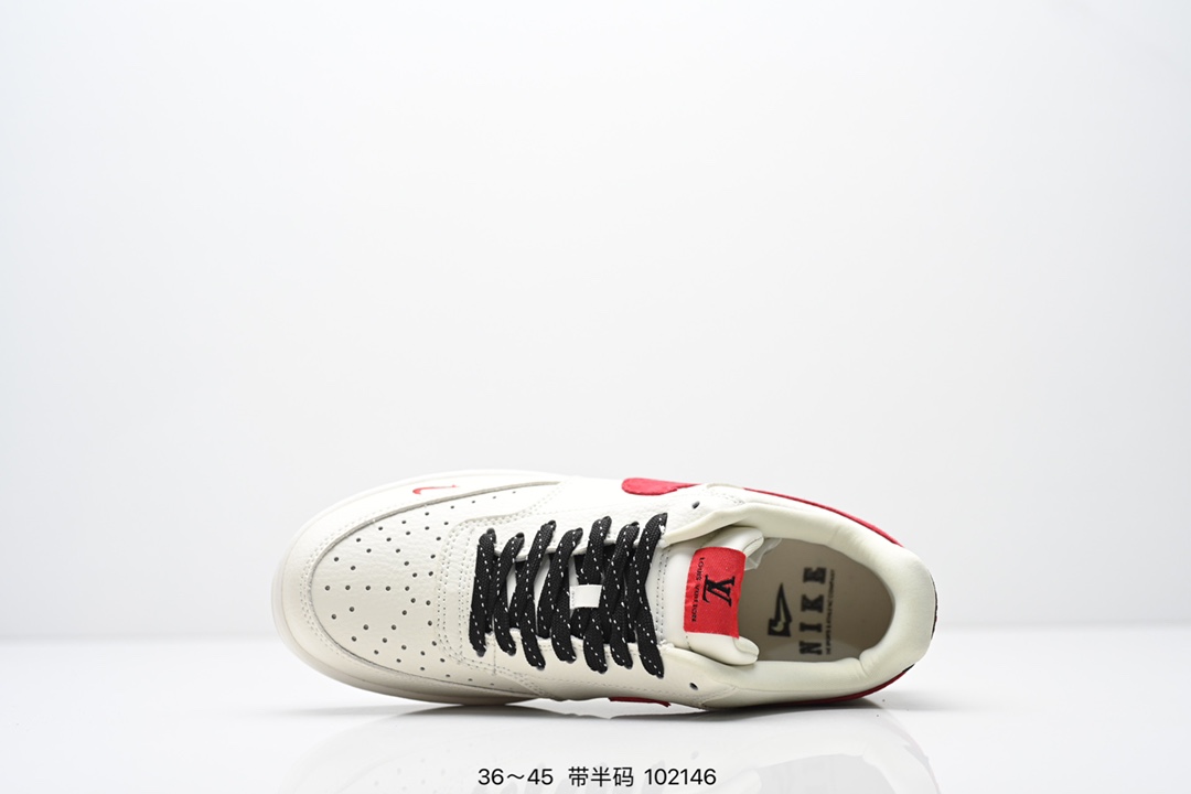 💰270
耐克AIR JORDAN 1 LOW低帮百搭休闲运动板鞋。柔软、弹性十足的缓震性能和出色的中底设计，横跨复古与现代的外型结合，造就出风靡全球三十多年的Force 1。
货号：YX5066 368
尺码：如图所示
编码：102146