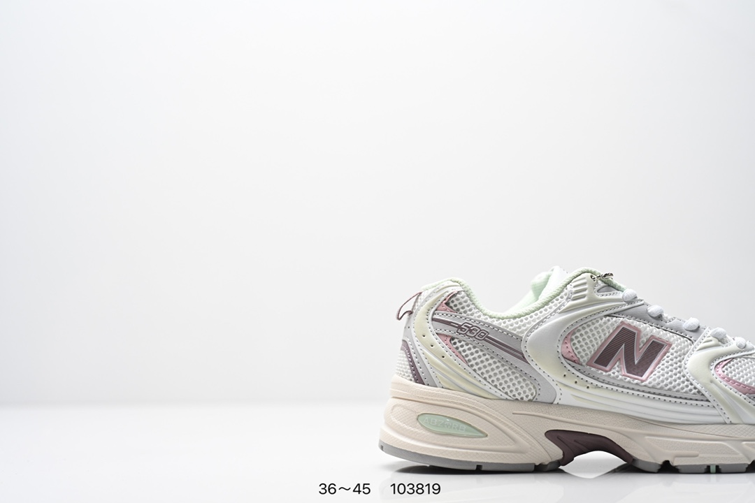 💰135
✅新百伦 NB530 New Balance 530 复跑古鞋NB530这鞋双确实是NB家经复典古款式之一，以全科新技诠释，成打功造530鞋款。鞋面保在持530基本线条和片层构结的同时，采更用为简洁、流畅设的计语言  
货号:MR530SG
编号：103819
尺码：36～45