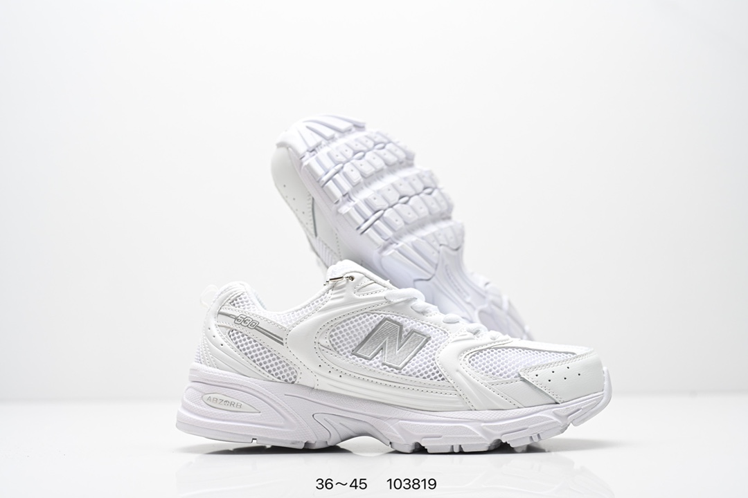 💰135
✅新百伦 NB530 New Balance 530 复跑古鞋NB530这鞋双确实是NB家经复典古款式之一，以全科新技诠释，成打功造530鞋款。鞋面保在持530基本线条和片层构结的同时，采更用为简洁、流畅设的计语言  
货号:MR530SG
编号：103819
尺码：36～45