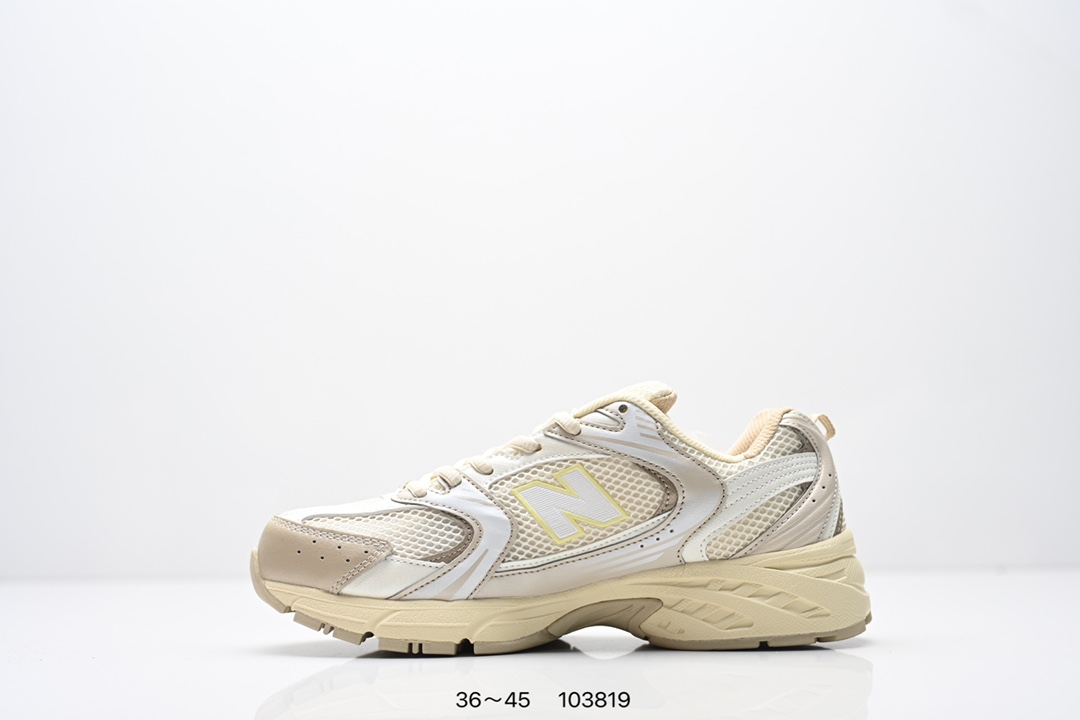 💰135
✅新百伦 NB530 New Balance 530 复跑古鞋NB530这鞋双确实是NB家经复典古款式之一，以全科新技诠释，成打功造530鞋款。鞋面保在持530基本线条和片层构结的同时，采更用为简洁、流畅设的计语言  
货号:MR530SG
编号：103819
尺码：36～45