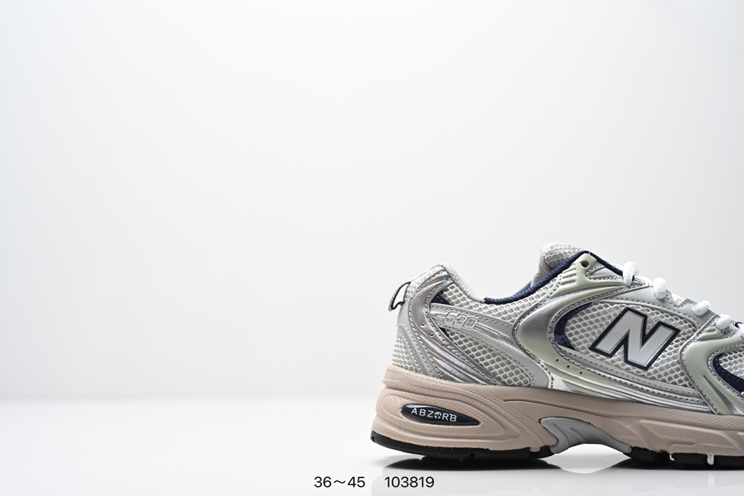 💰135
✅新百伦 NB530 New Balance 530 复跑古鞋NB530这鞋双确实是NB家经复典古款式之一，以全科新技诠释，成打功造530鞋款。鞋面保在持530基本线条和片层构结的同时，采更用为简洁、流畅设的计语言  
货号:MR530SG
编号：103819
尺码：36～45