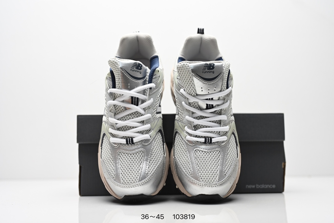 💰135
✅新百伦 NB530 New Balance 530 复跑古鞋NB530这鞋双确实是NB家经复典古款式之一，以全科新技诠释，成打功造530鞋款。鞋面保在持530基本线条和片层构结的同时，采更用为简洁、流畅设的计语言  
货号:MR530SG
编号：103819
尺码：36～45