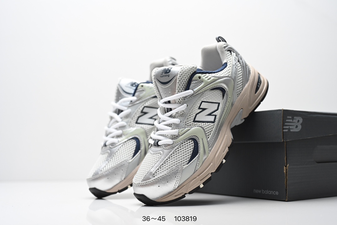 💰135
✅新百伦 NB530 New Balance 530 复跑古鞋NB530这鞋双确实是NB家经复典古款式之一，以全科新技诠释，成打功造530鞋款。鞋面保在持530基本线条和片层构结的同时，采更用为简洁、流畅设的计语言  
货号:MR530SG
编号：103819
尺码：36～45