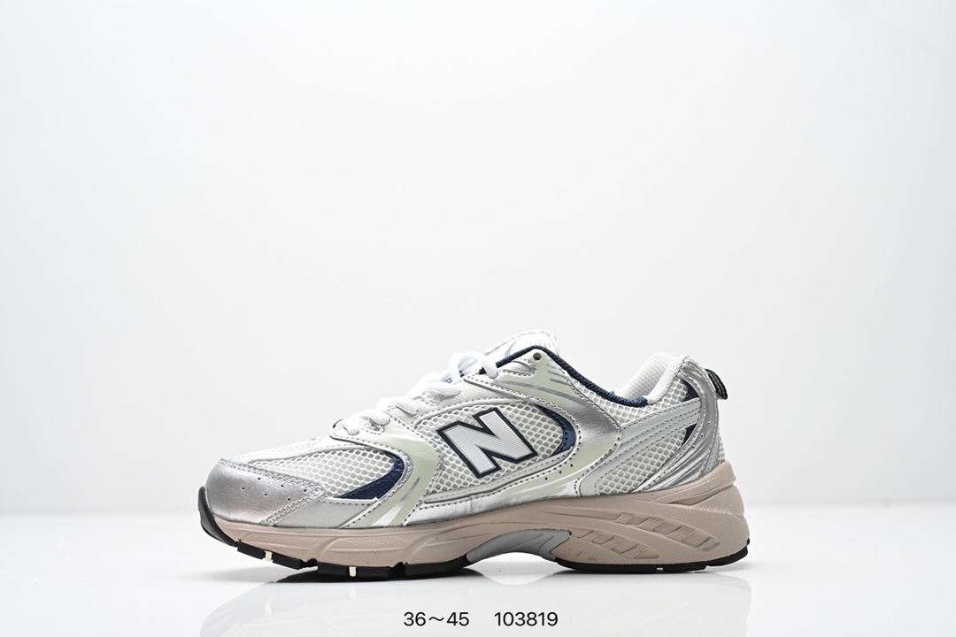 💰135
✅新百伦 NB530 New Balance 530 复跑古鞋NB530这鞋双确实是NB家经复典古款式之一，以全科新技诠释，成打功造530鞋款。鞋面保在持530基本线条和片层构结的同时，采更用为简洁、流畅设的计语言  
货号:MR530SG
编号：103819
尺码：36～45