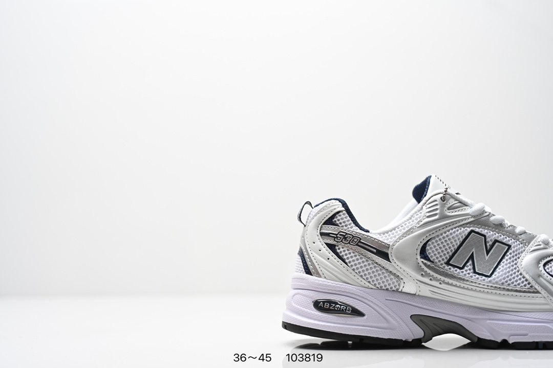 💰135
✅新百伦 NB530 New Balance 530 复跑古鞋NB530这鞋双确实是NB家经复典古款式之一，以全科新技诠释，成打功造530鞋款。鞋面保在持530基本线条和片层构结的同时，采更用为简洁、流畅设的计语言  
货号:MR530SG
编号：103819
尺码：36～45