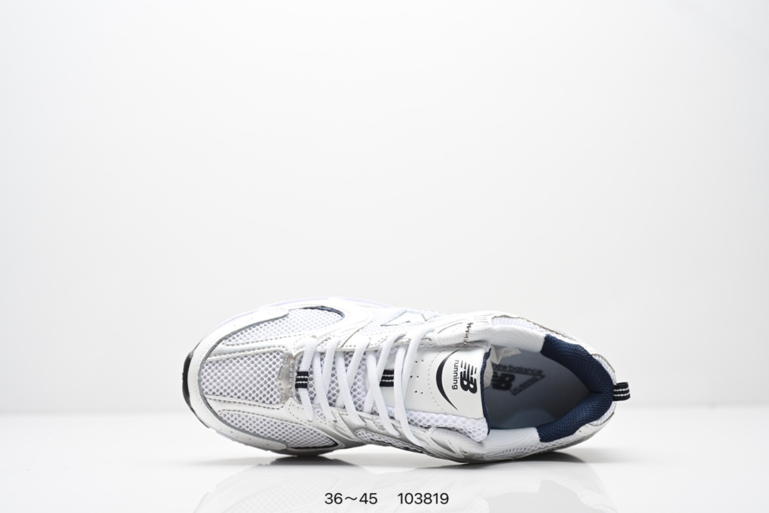 💰135
✅新百伦 NB530 New Balance 530 复跑古鞋NB530这鞋双确实是NB家经复典古款式之一，以全科新技诠释，成打功造530鞋款。鞋面保在持530基本线条和片层构结的同时，采更用为简洁、流畅设的计语言  
货号:MR530SG
编号：103819
尺码：36～45