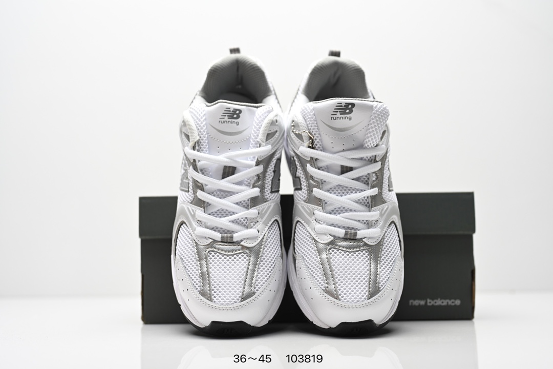 💰135
✅新百伦 NB530 New Balance 530 复跑古鞋NB530这鞋双确实是NB家经复典古款式之一，以全科新技诠释，成打功造530鞋款。鞋面保在持530基本线条和片层构结的同时，采更用为简洁、流畅设的计语言  
货号:MR530SG
编号：103819
尺码：36～45