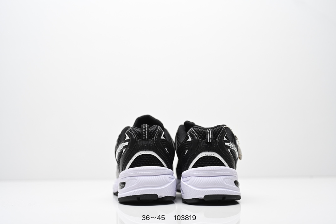 💰135
✅新百伦 NB530 New Balance 530 复跑古鞋NB530这鞋双确实是NB家经复典古款式之一，以全科新技诠释，成打功造530鞋款。鞋面保在持530基本线条和片层构结的同时，采更用为简洁、流畅设的计语言  
货号:MR530SG
编号：103819
尺码：36～45