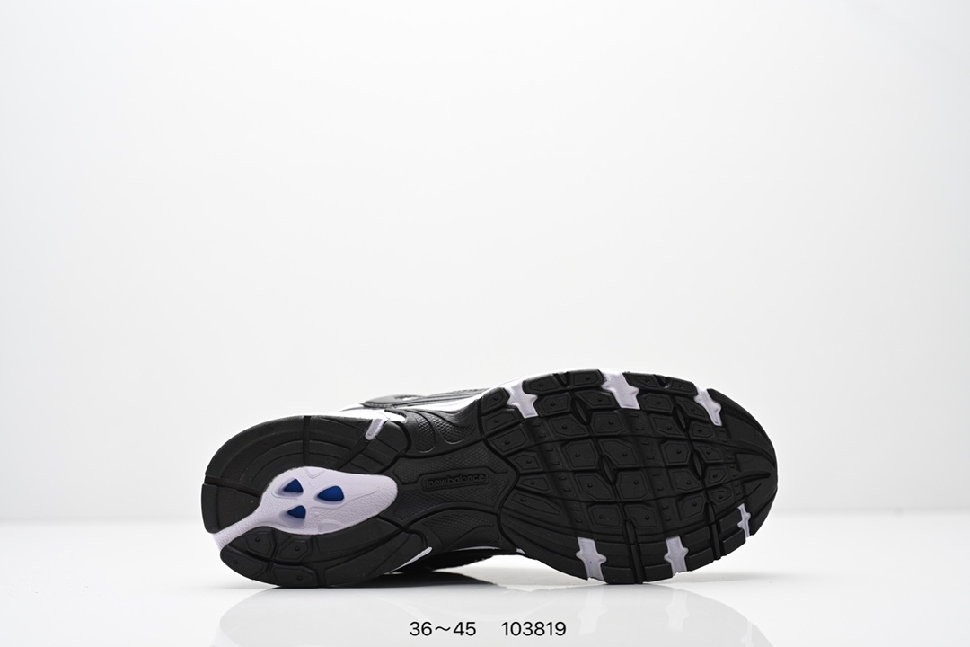 💰135
✅新百伦 NB530 New Balance 530 复跑古鞋NB530这鞋双确实是NB家经复典古款式之一，以全科新技诠释，成打功造530鞋款。鞋面保在持530基本线条和片层构结的同时，采更用为简洁、流畅设的计语言  
货号:MR530SG
编号：103819
尺码：36～45