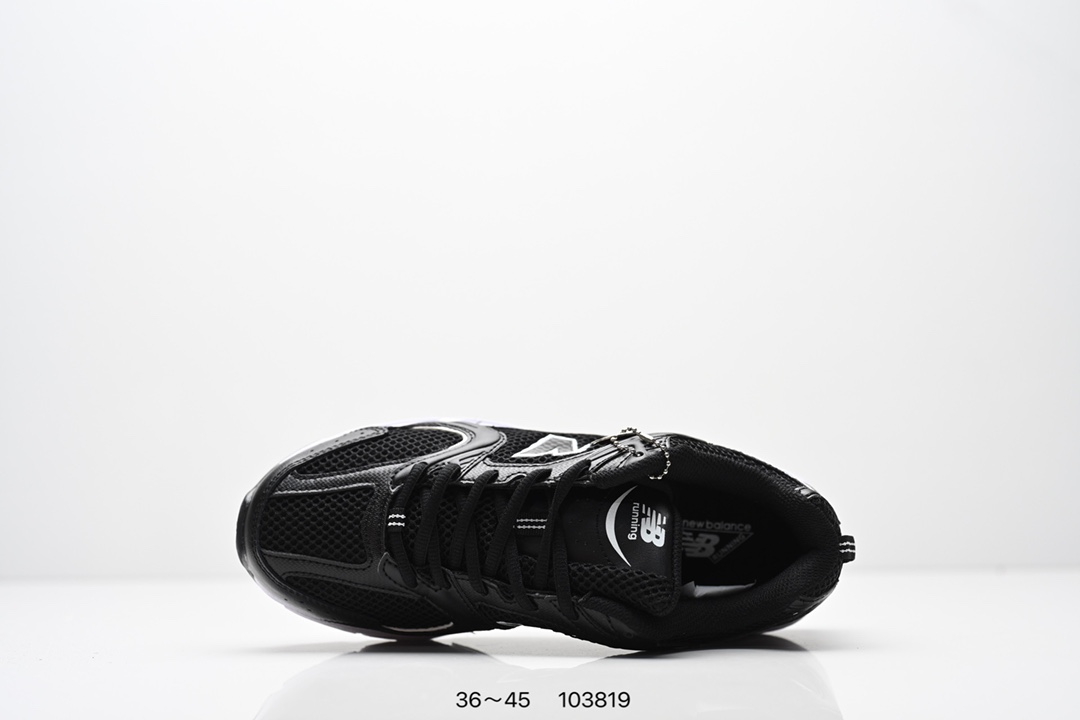 💰135
✅新百伦 NB530 New Balance 530 复跑古鞋NB530这鞋双确实是NB家经复典古款式之一，以全科新技诠释，成打功造530鞋款。鞋面保在持530基本线条和片层构结的同时，采更用为简洁、流畅设的计语言  
货号:MR530SG
编号：103819
尺码：36～45