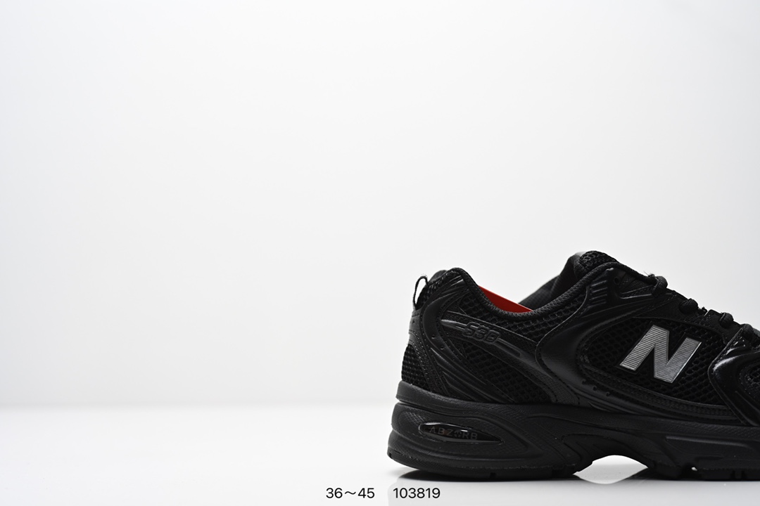 💰135
✅新百伦 NB530 New Balance 530 复跑古鞋NB530这鞋双确实是NB家经复典古款式之一，以全科新技诠释，成打功造530鞋款。鞋面保在持530基本线条和片层构结的同时，采更用为简洁、流畅设的计语言  
货号:MR530SG
编号：103819
尺码：36～45