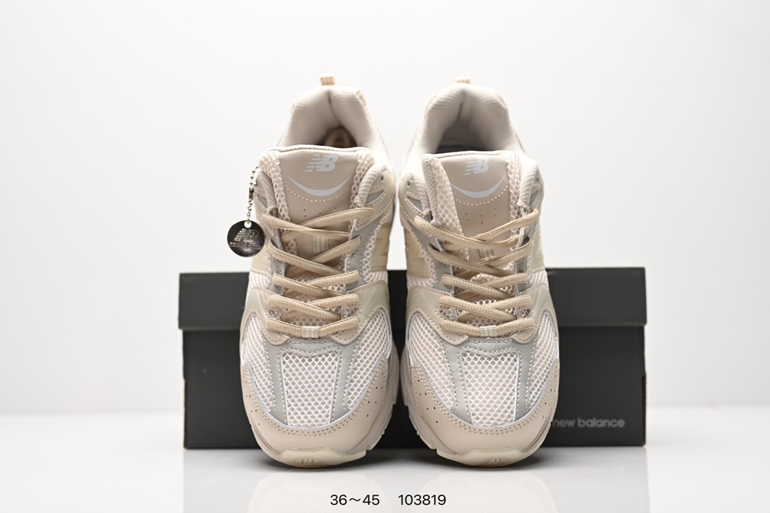 💰135
✅新百伦 NB530 New Balance 530 复跑古鞋NB530这鞋双确实是NB家经复典古款式之一，以全科新技诠释，成打功造530鞋款。鞋面保在持530基本线条和片层构结的同时，采更用为简洁、流畅设的计语言  
货号:MR530SG
编号：103819
尺码：36～45