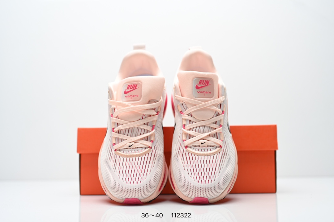  💰210
Nike Air Zoom Vomero 18 登月18 2025新款缓震休闲跑鞋 原鞋开发 内置全新缓震Zoom
气垫货号：M6804 105   Q2157 003
编码:112322
尺码；看图所示