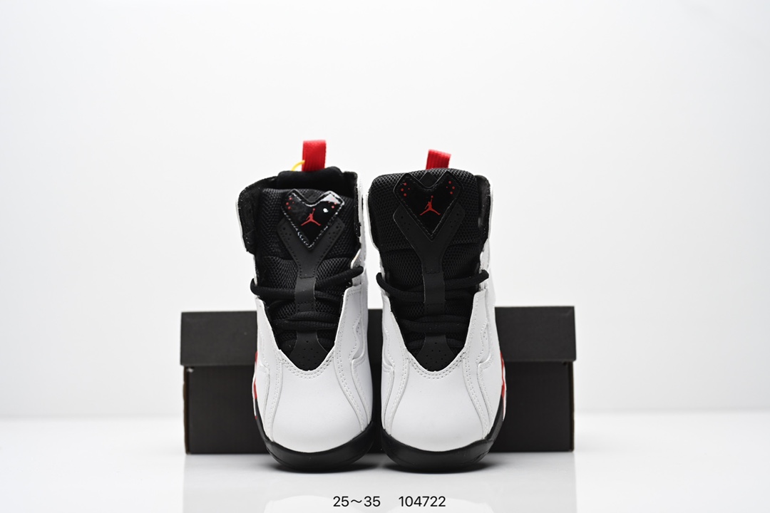 图片[8]-童鞋 Travis Scott Air Jordan 6 British Khaki 夜光反光篮球鞋 全新的 Travis Scott x Air Jordan 6 采用了不同于前作的翻毛皮材质，以棕色色调贯穿全身。红色 Jumpman Logo 居中点缀，鞋舌侧边缀有 Travis Scott Logo，并且极具工装韵味，很好穿搭极具街头辨识度。细节设计与此前大不相同，鞋帮内侧位置以拉链设计妆点，中底上缀有 Travis Scott 经典的笑脸 Logo。最后以乳白色水晶大底收尾，并缀以笑脸 Logo 和镜像的 Travis Scott 字样，完善整体造型设计。 货号：DH0690-200 尺码：25～35-选品中心