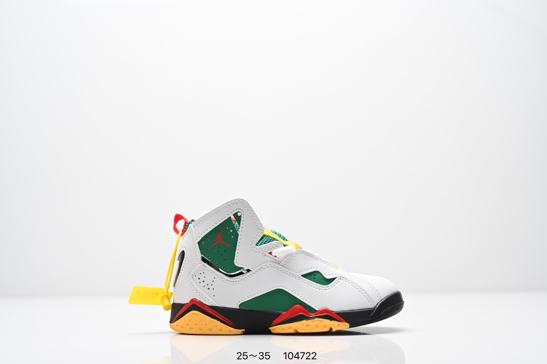 图片[4]-集合 童鞋 Travis Scott Air Jordan 6 British Khaki 夜光反光篮球鞋 全新的 Travis Scott x Air Jordan 6 采用了不同于前作的翻毛皮材质，以棕色色调贯穿全身。红色 Jumpman Logo 居中点缀，鞋舌侧边缀有 Travis Scott Logo，并且极具工装韵味，很好穿搭极具街头辨识度。细节设计与此前大不相同，鞋帮内侧位置以拉链设计妆点，中底上缀有 Travis Scott 经典的笑脸 Logo。最后以乳白色水晶大底收尾，并缀以笑脸 Logo 和镜像的 Travis Scott 字样，完善整体造型设计。 货号：DH0690-200 尺码：25～35-选品中心