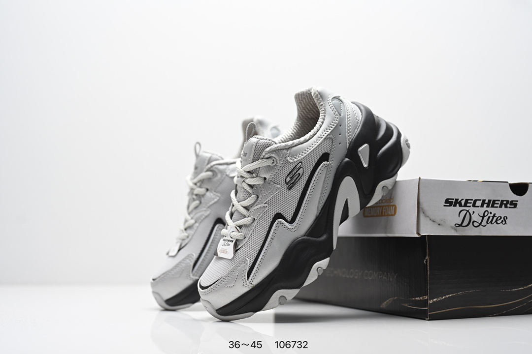 集合💰200
SKECHERS/斯凯奇 采用耐磨牛剖层皮革拼接网织布鞋面材质，护足充棉鞋扣,贴合脚踝，正确Air-Cooled记忆泡棉鞋垫双层结构高回弹，轻质耐磨吸震EVA橡胶材料鞋底组合仿生龙骨锯齿防滑底块❗️依旧经典百搭，美国运动休闲品牌&middot;斯凯奇Skechers D&ldquo;lites 1.0精英一代系列舒适熊猫老爹风厚底休闲运动复古慢跑 
货号：150524 / BKSL
码数：看图所示
编码：106732