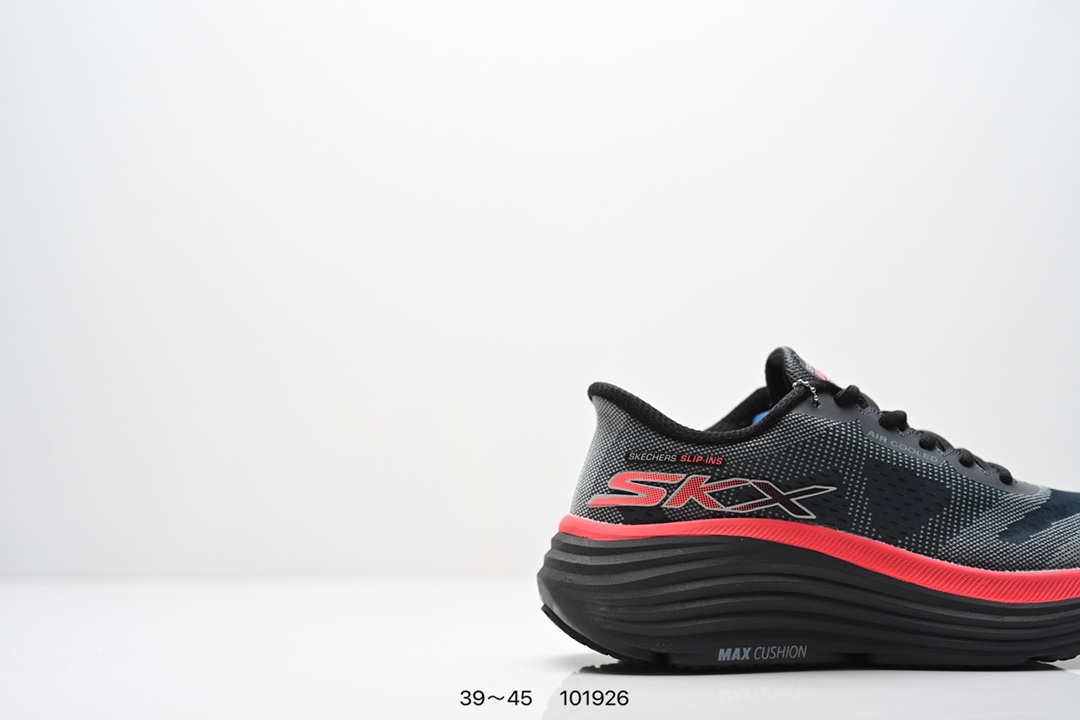 💰170
Skechers斯凯奇 D&lsquo;Lites Sipins舒适柔软时尚百搭 低帮运动鞋
货号：220611/BLK
尺码：39～45
编码：101926