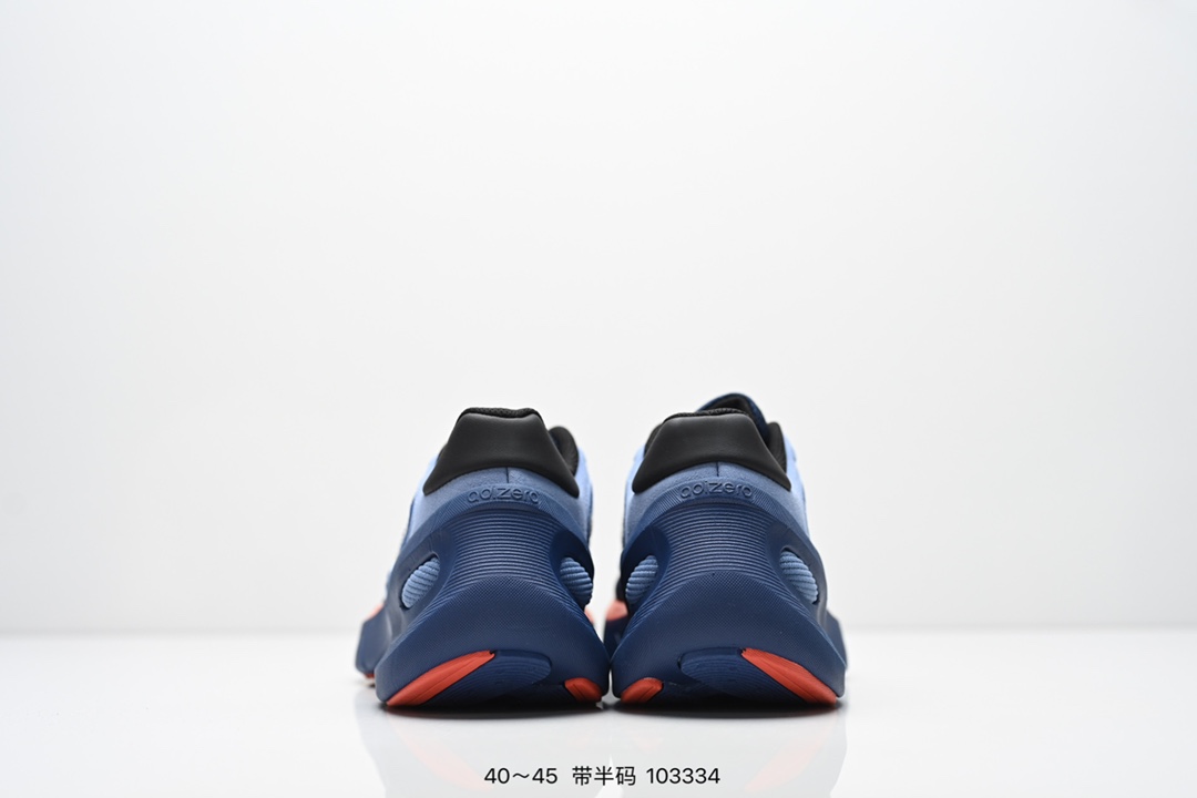 💰210
Adidas ULTRABOOST LIGHT轻弹系列低帮袜套式针织透气缓震休闲运动慢跑鞋搭载LIGHT BOOST中底的ULTRABOOST跑步鞋历经10年不断创新以科技重塑跑步，阿迪达斯推出全新ULTRABOOST LIGHT超轻新科技。 这款ULTRABOOST LIGHT跑步鞋，力求为跑步添活力。搭载LIGHT BOOST中底—adidas BOOST中底的新鲜演绎，无论节奏快慢、距离长短，伴你活力畅跑  
货号：HQ6351 
尺码：看图所示
ID:编码：103334
