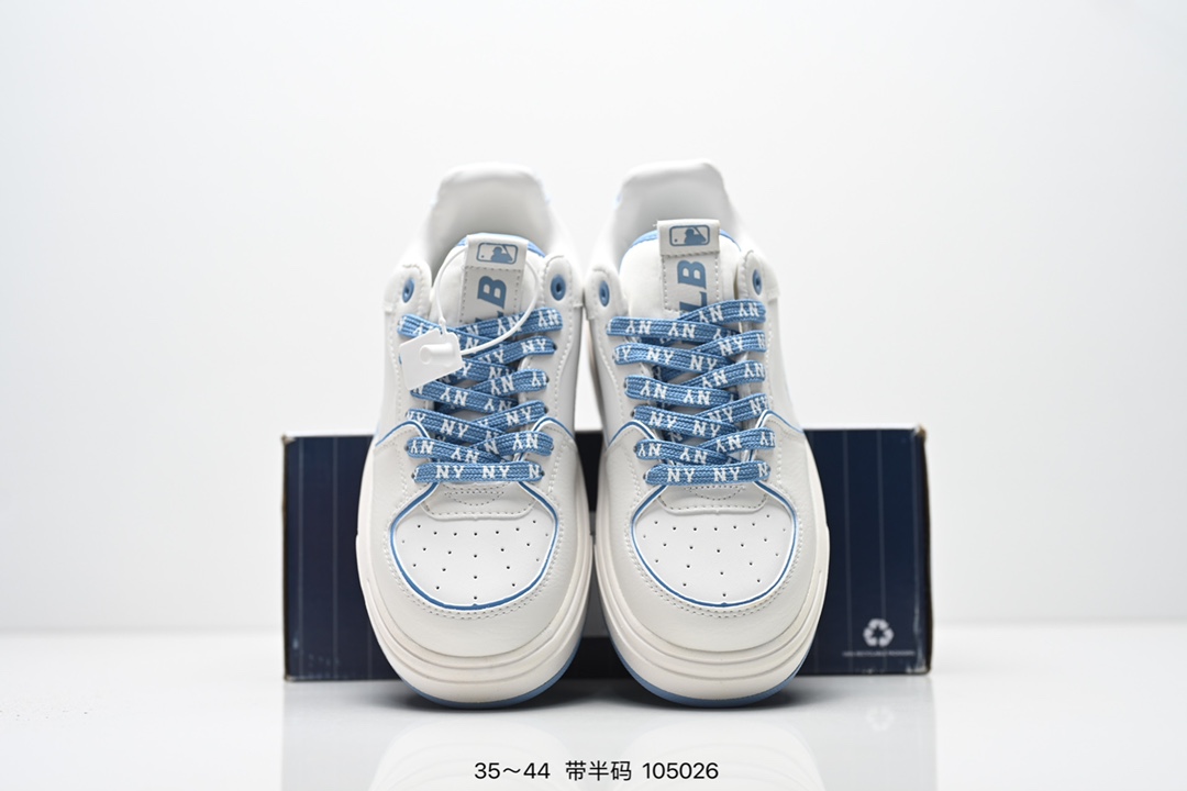 💰170
MLB CHUNKY LINER MID CLASSIC MONOGRAM 厚底休闲鞋 NY印花限定 牛皮材质运动鞋 
货号：3ASXE035N
尺码：看图所示                   
编号：105026