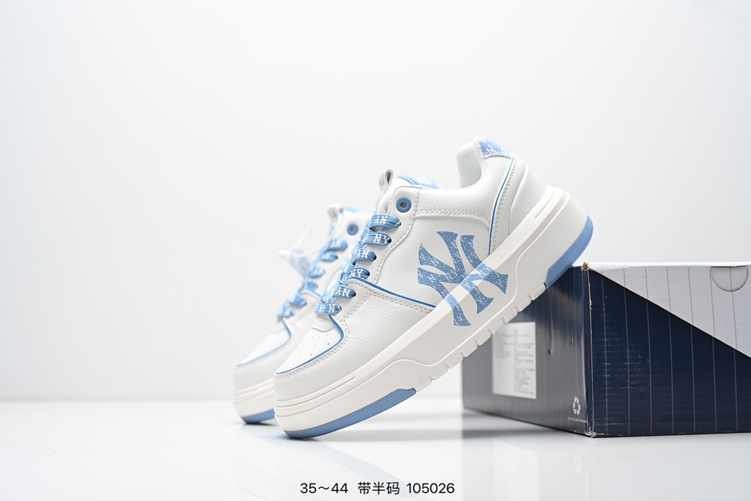 💰170
MLB CHUNKY LINER MID CLASSIC MONOGRAM 厚底休闲鞋 NY印花限定 牛皮材质运动鞋 
货号：3ASXE035N
尺码：看图所示                   
编号：105026