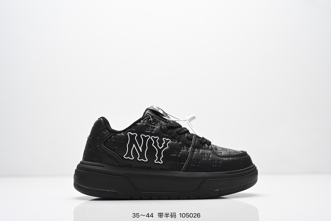 集合💰170
MLB CHUNKY LINER MID CLASSIC MONOGRAM 厚底休闲鞋 NY印花限定 牛皮材质运动鞋 
货号：3ASXE035N
尺码：看图所示                   
编号：105026