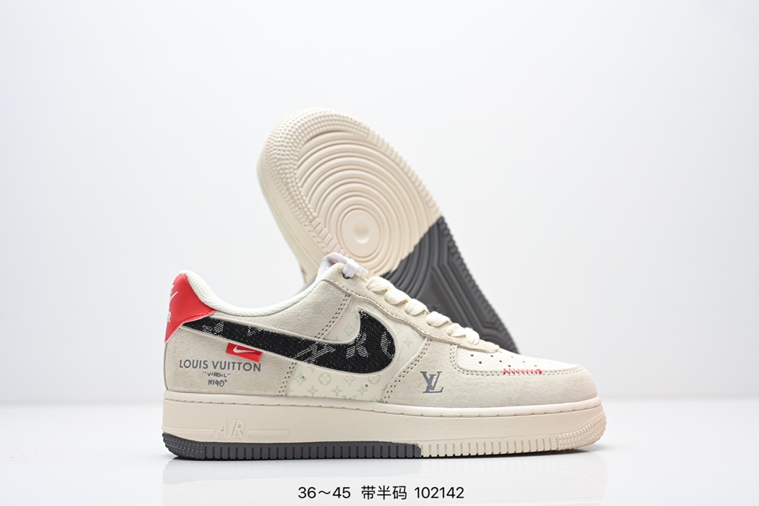 💰250
NIKE AIR FORCE 1‘07 LV8
原楦头原纸板 打造纯正低帮空军版型
专注外贸渠道 全掌内置蜂窝气垫 
原盒配件 原厂中底钢印、拉帮完美
货号：SM6188
Size:36～45半
ID:102142