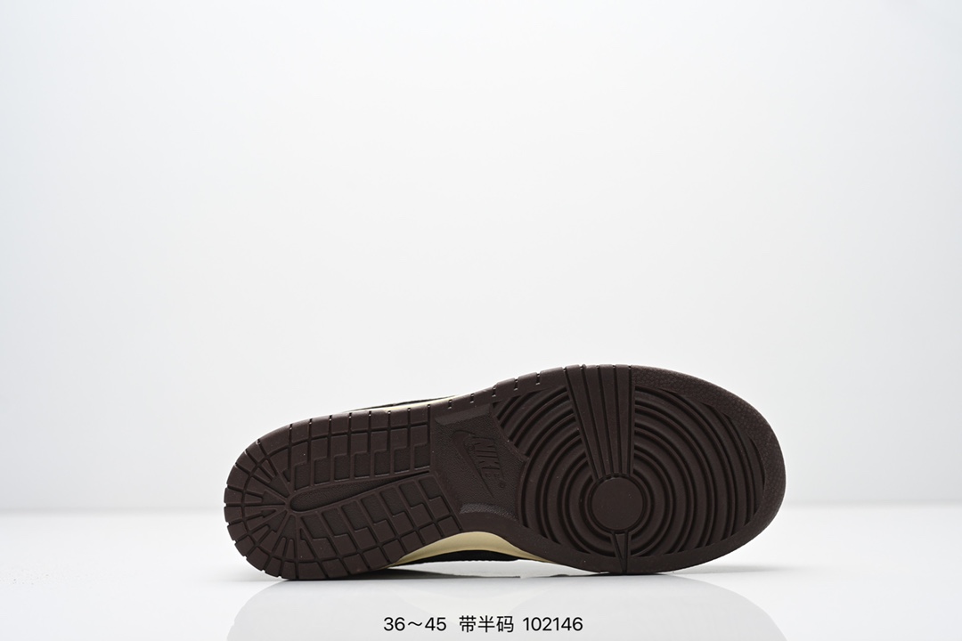 💰270
NK Dunk Low Retro “DIY高端定制”
低帮休闲运动板鞋
原装头层材料 用料绝不含糊 独家版型蒸餾加工帶來的是更好的视觉和脚感体验 清洁度 电绣工艺 皮料切割干净无任何毛边 细节完美
货号:SC0601
尺码:36 36.5 37.5 38 38.5 39 40 40.5 41 42 42.5 43 44 45 
ID:102146