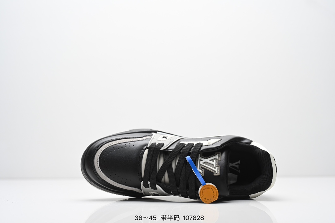 💰180
全新LV路易威登Louis Vuitton Trainer Sneaker Low休闲运动文化百搭板鞋 
尺码:36-45半
ID:107828