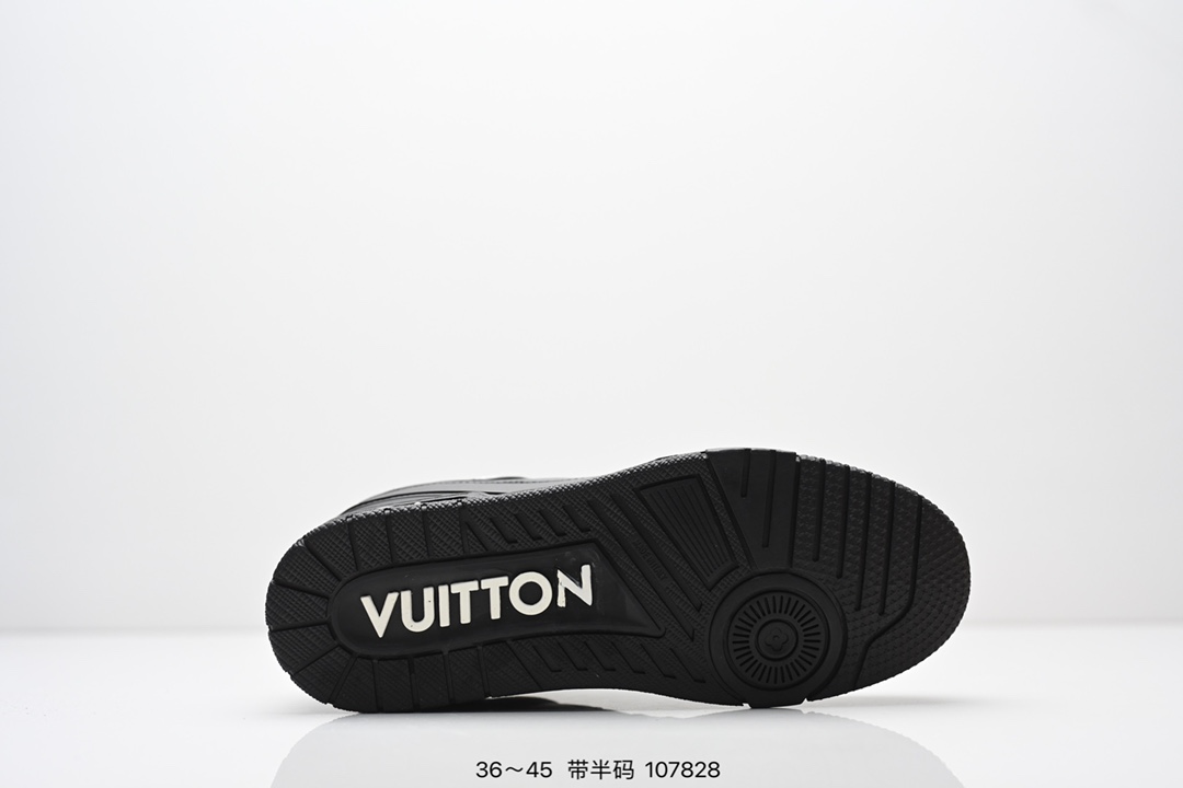 💰180
全新LV路易威登Louis Vuitton Trainer Sneaker Low休闲运动文化百搭板鞋 
尺码:36-45半
ID:107828