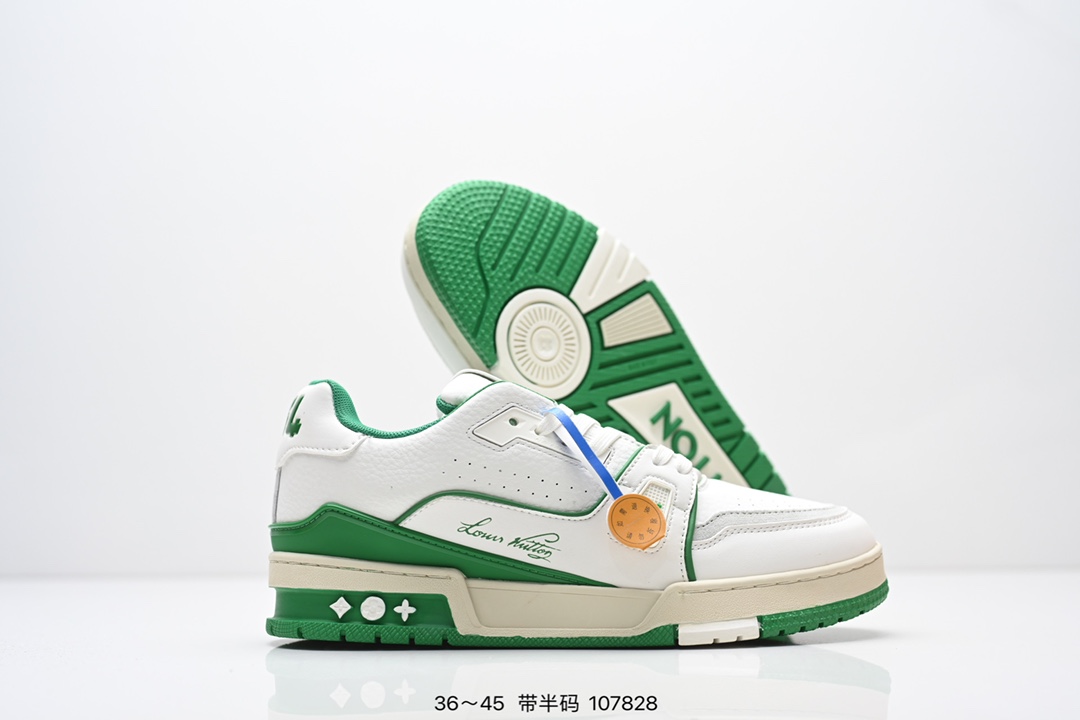 💰180
全新LV路易威登Louis Vuitton Trainer Sneaker Low休闲运动文化百搭板鞋 
尺码:36-45半
ID:107828