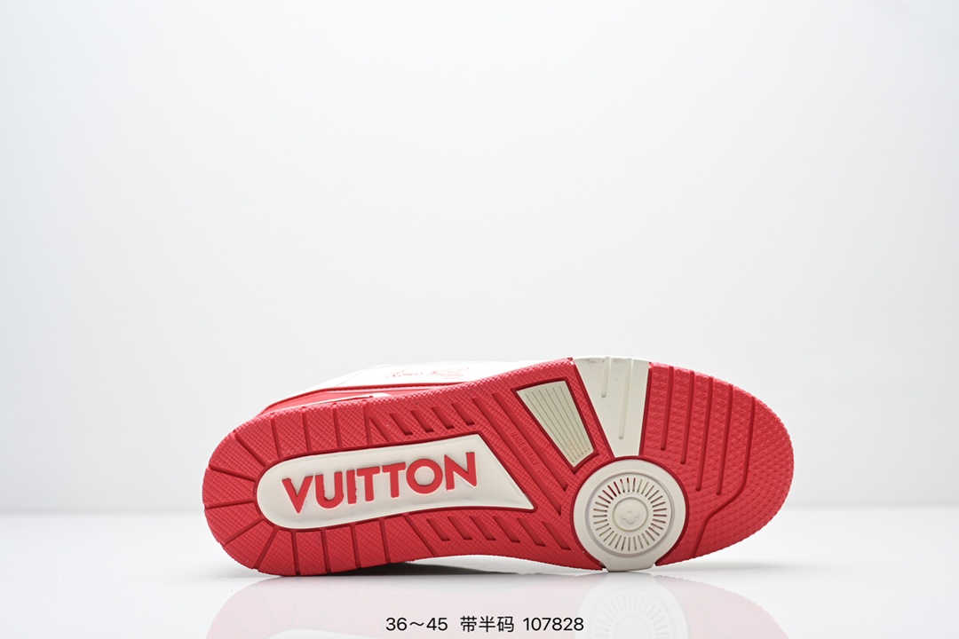 💰180
全新LV路易威登Louis Vuitton Trainer Sneaker Low休闲运动文化百搭板鞋 
尺码:36-45半
ID:107828
