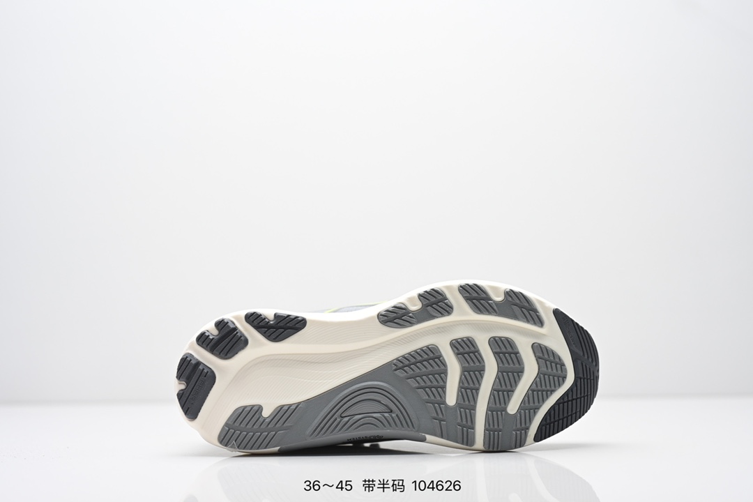 💰170
ASICS/亚瑟士 GEL-KAYANO 32透气网眼鞋面配合部分合成革材质 采用全新AHAR+橡胶材质,更加耐磨❗️日本专业跑鞋品牌·ASICS/亚瑟士 户外越野休闲运动跑步鞋。
尺码：36 37 37.5 38 39 40 40.5 41.5 42 42.5 43.5 44 45 
编号：104626
货号：1011C051-400