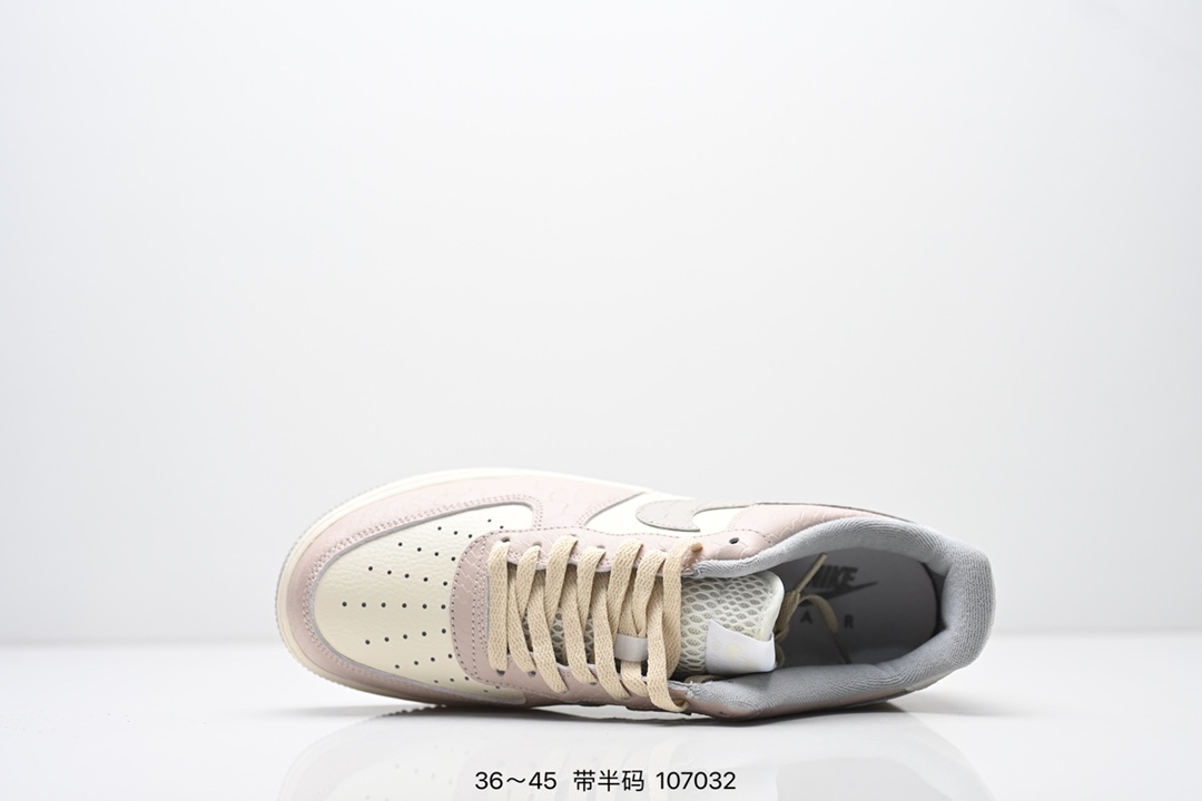 💰200
NK Air Force 1 Low 空军一号低帮休闲板鞋 原厂冲刀皮料切割干净 无任何毛边 打造纯正空军 全掌内置蜂窝气垫 原盒配件 原厂中底钢印、拉帮完美 全套原楦原模倾力打造完美版型
尺码：36～45半
 货号：FQ8714
 编号：107032