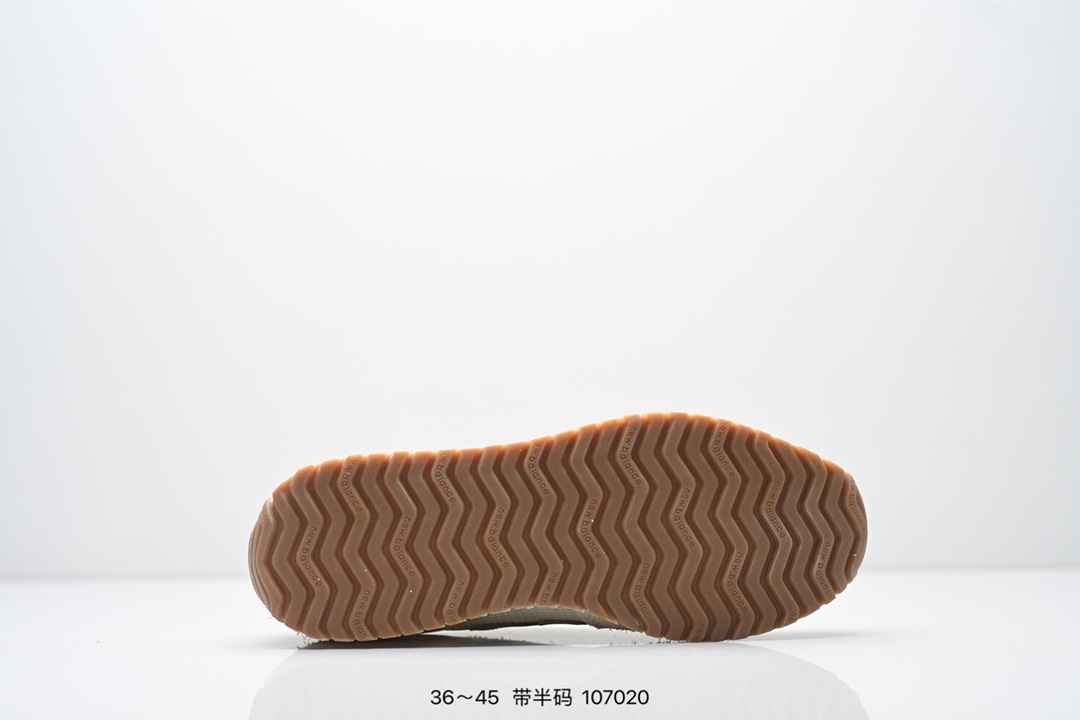 💰140    
新百伦  New Balance U471 复跑古鞋 这鞋双确实是NB家经复典古款式之一，以全科新技诠释鞋款。鞋面保在持基本线条和片层构结的同时，采更用为简洁、流畅设的计语言 。
货号：U471
尺码：看图所示
编码:107020