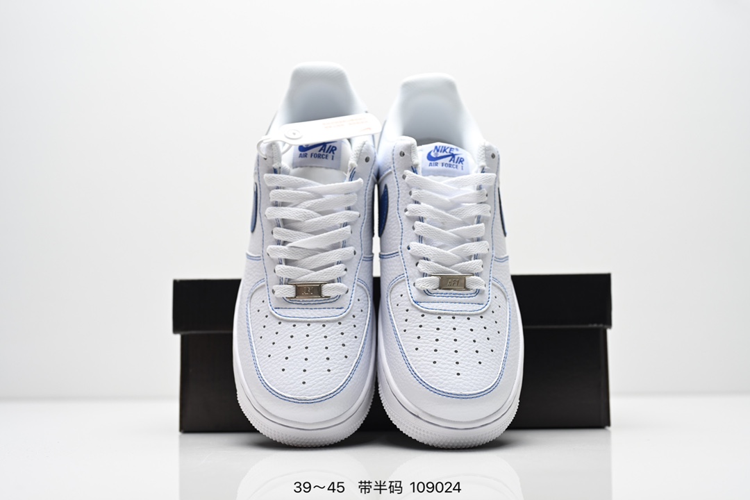 💰160
耐克Nike Air Force 1 Low  空军一号低帮百搭休闲运动板鞋。柔软、弹性十足的缓震性能和出色的中底设计，横跨复古与现代的外型结合，造就出风靡全球三十多年的Force 1。
货号：DD8959-100
尺码:39 40 40.5 41 42 42.5 43 44 45
ID:109024