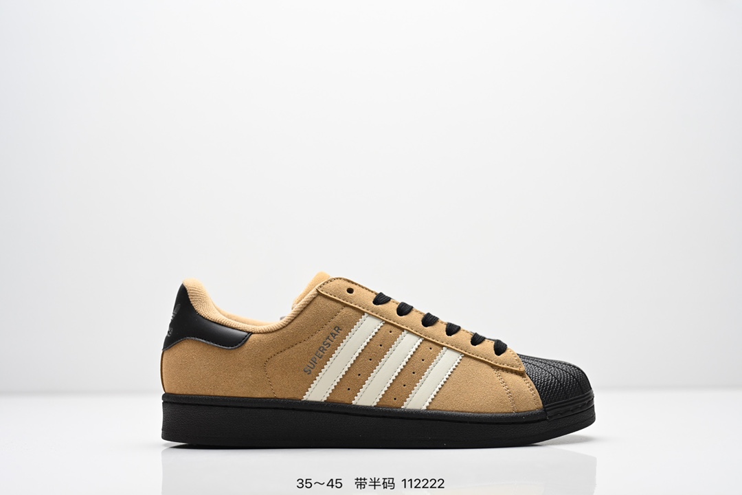 集合💰110
阿迪达斯 ADIDAS SUPERSTAR 82三叶草☘️运动鞋经典贝壳头板鞋 时尚男女鞋
真皮鞋面材质 标志性的贝壳鞋头,锯齿三条纹,简约的线条。就连版型和比例,都在向1982年的鞋款致敬。可谓“形神兼备”的复刻。无论在哪,无论去哪,你或许都需要这样一双既舒适又时尚的鞋。
1970年问世于篮球场的adidas Superstar,集舒适与时尚于一身。这款经典鞋,缀低调图案,灵感源自公共交通地图。设计简约,旨在伴你出行。心动不如行动,系好鞋带,出发吧。
货号: IE4728
码数:如图所示
编码:112222