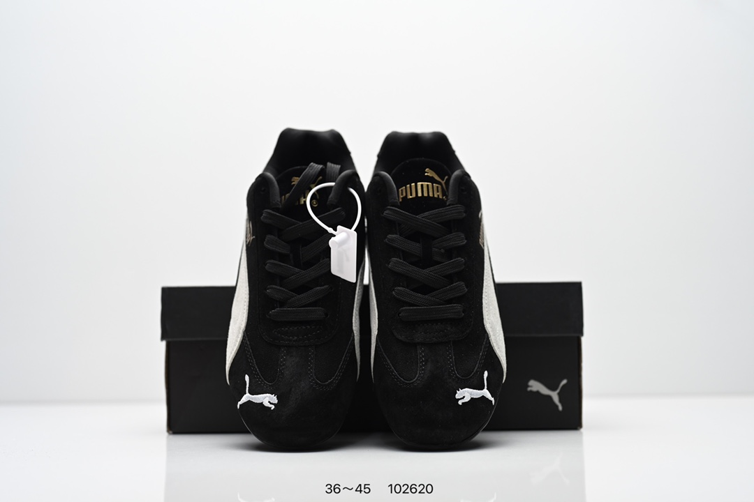  💰200
彪马 OPEN YY x Puma Speedcat合作鞋款  PUMA 联名时尚休闲运动板鞋。这双韩国辣妹疯抢的 Puma，是 OPEN YY 走向全球市场的关键 Speedcat 与其他平底运动鞋相比，更加前卫、性感；本次联名以 PUMA 经典的赛车鞋款「speed cat」为蓝本，将会有粉色与棕色两个版本，且都搭载了麂皮的鞋身与网面进行拼接。选用的长鞋舌也是完美顺应了最近的潮流趋势，复古味道满满。
货号：398846
尺码：36～45
编号：102620