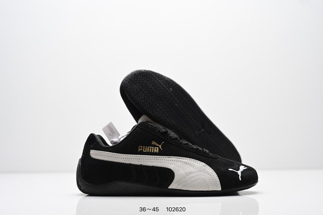  💰200
彪马 OPEN YY x Puma Speedcat合作鞋款  PUMA 联名时尚休闲运动板鞋。这双韩国辣妹疯抢的 Puma，是 OPEN YY 走向全球市场的关键 Speedcat 与其他平底运动鞋相比，更加前卫、性感；本次联名以 PUMA 经典的赛车鞋款「speed cat」为蓝本，将会有粉色与棕色两个版本，且都搭载了麂皮的鞋身与网面进行拼接。选用的长鞋舌也是完美顺应了最近的潮流趋势，复古味道满满。
货号：398846
尺码：36～45
编号：102620